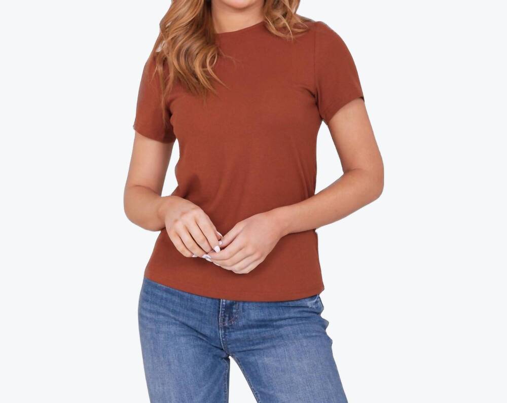 NEW MIKAROSE essentials crewneck tee in pumpkin